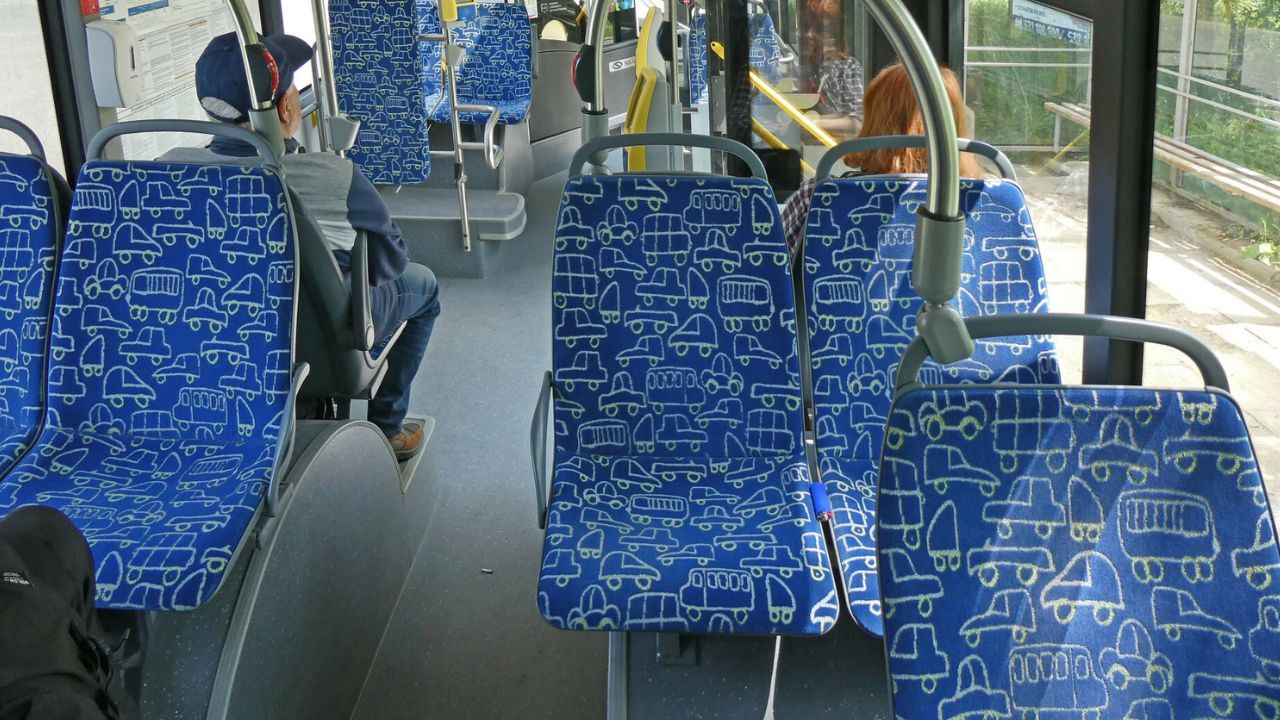 Świetne wieści dla seniorów — darmowe przejazdy choćby bez legitymacji emeryta